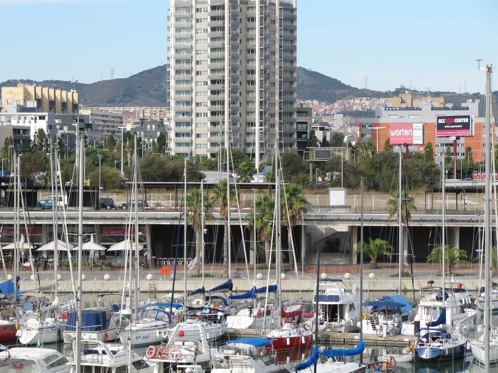 Torre Forum Apartamento Sant Adria de Besos Quarto foto